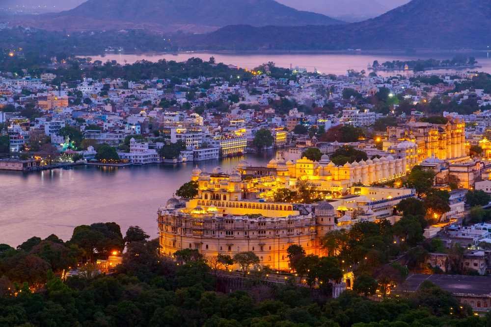 https://cayetanaluxuryhomestays.com/wp-content/uploads/2025/09/Uda2.jpg